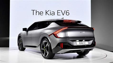 compare kia ev6 models